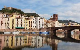 Spazioso e luminoso appartamento a Bosa Sardegna!